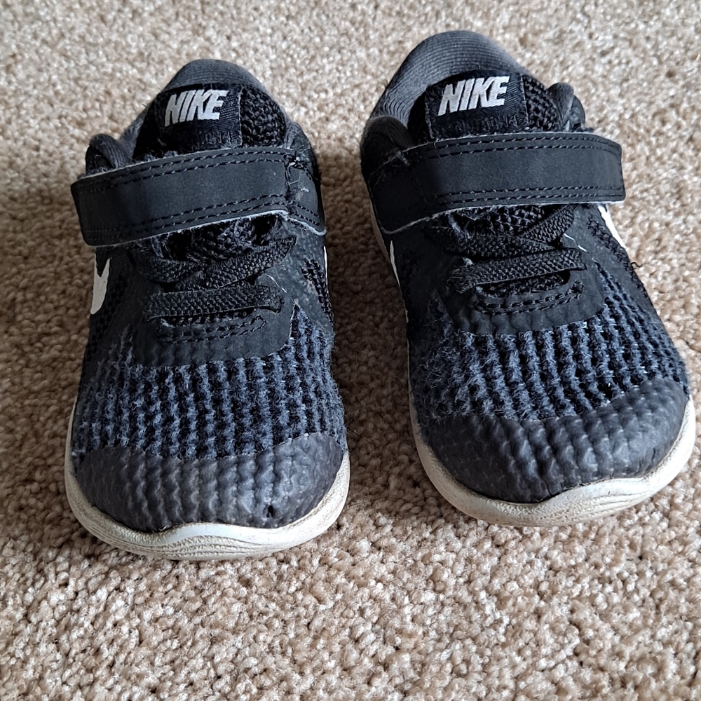 Toddler shoes